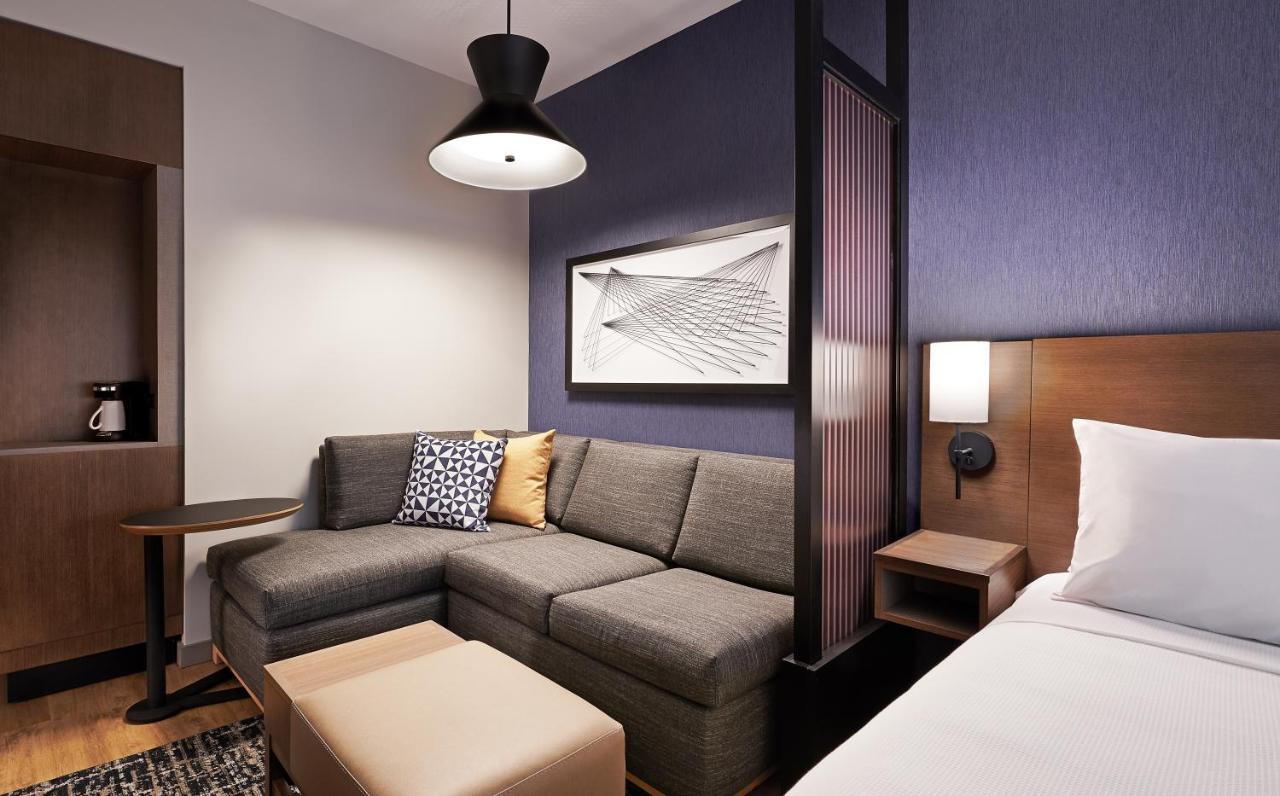 Hyatt Place Sacramento International Airport מראה חיצוני תמונה