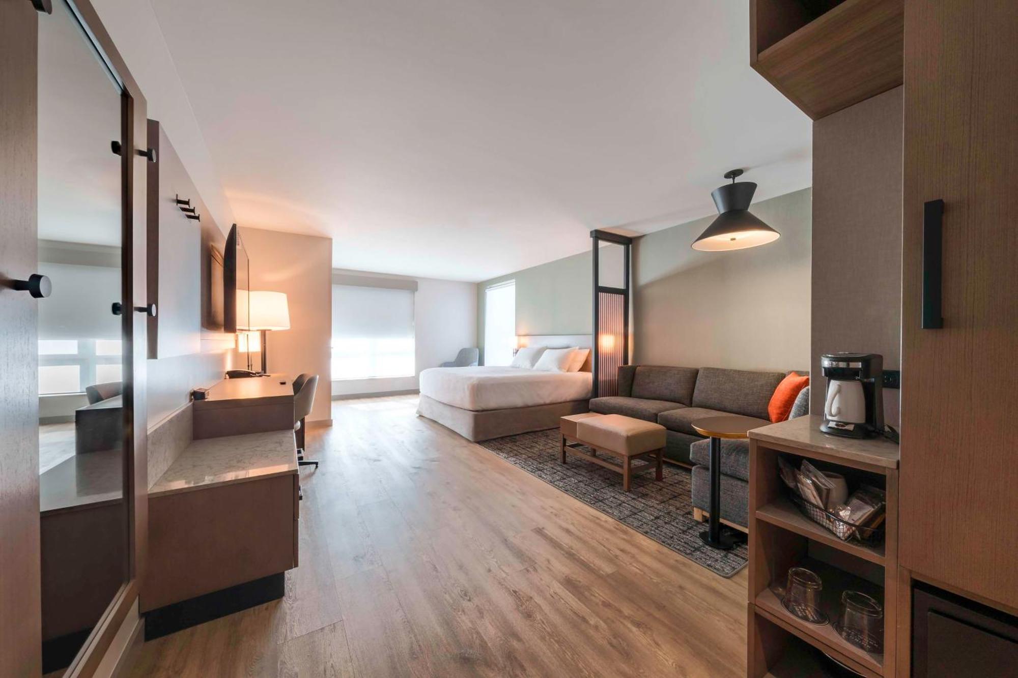 Hyatt Place Sacramento International Airport מראה חיצוני תמונה